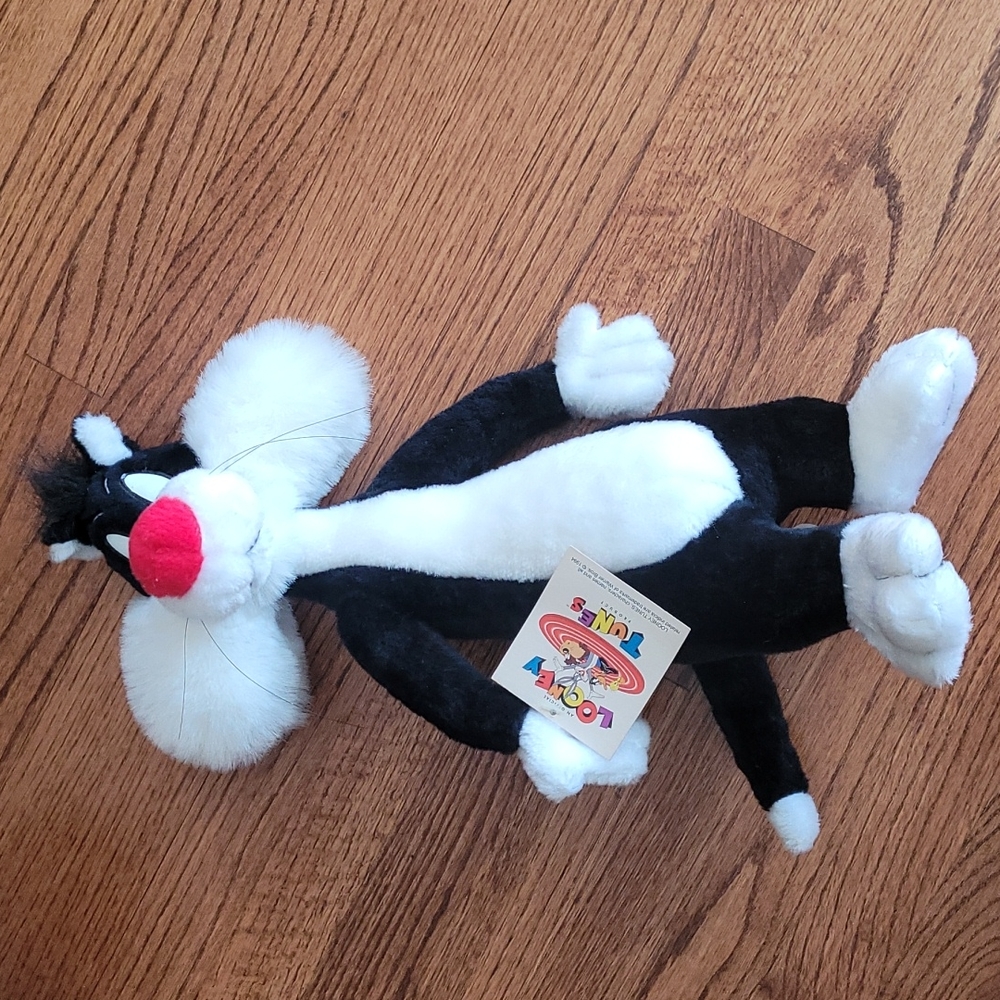 Vintage 1995 Looney Tunes "Sylvester" Stuffed Toy